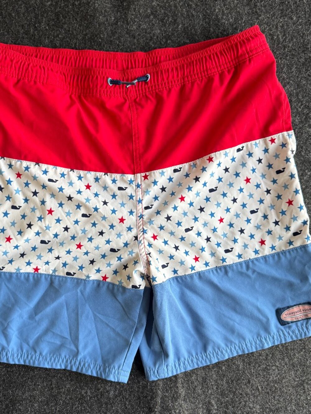 Vineyard Vines Boys Patriotic Swim Trunks Size L 16